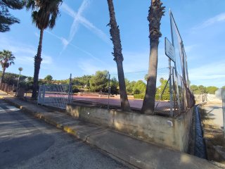 Parcela urbana en Montes del Palancia.