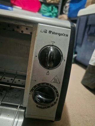 Mini horno Orbegozo 800W