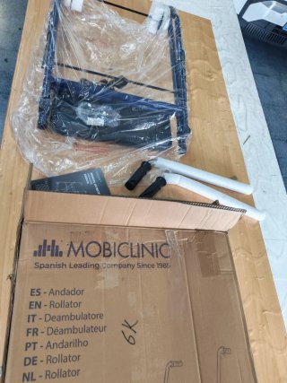 Andador Mobiclinic® Plegable Ajustable