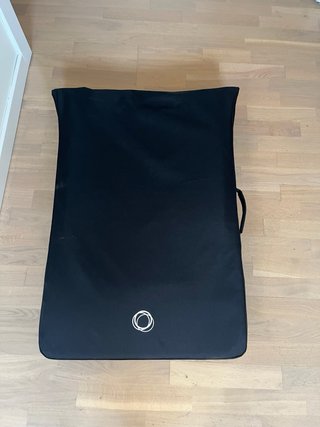 Cuna de viaje Bugaboo beige