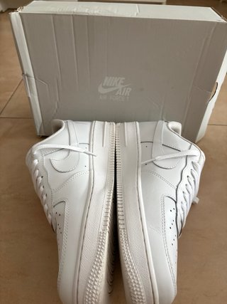 Nike Air Force 1 Blancas – Como Nuevas Talla 43