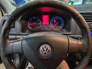 Volkswagen Golf 2005