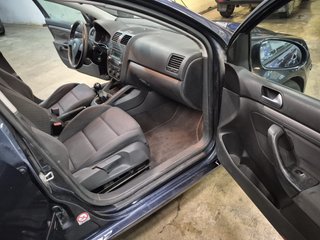 Volkswagen Golf 2005