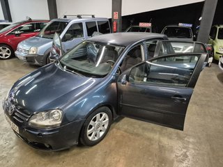 Volkswagen Golf 2005