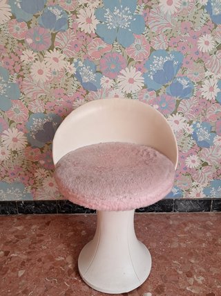 Pouf vintage rosa e bianco