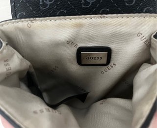 Riñonera Guess Estampada Negra