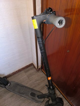 Xiaomi Mi Electric Scooter Essential
