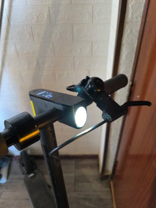 Xiaomi Mi Electric Scooter Essential