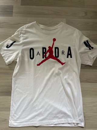 Camiseta Jordan Logo Jumpman Blanca