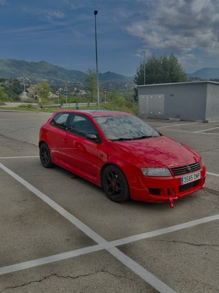 FIAT Stilo MS PARA REPARAR O DESPIECE