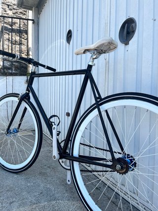 Bicicleta Fixie Negra Ruedas Blancas