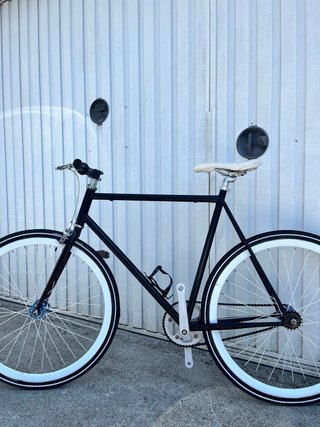 Bicicleta Fixie Negra Ruedas Blancas