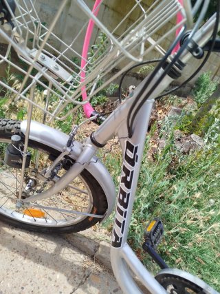 Triciclo para adultos con cesta