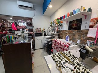 Traspaso tienda de Arreglo de ropa.