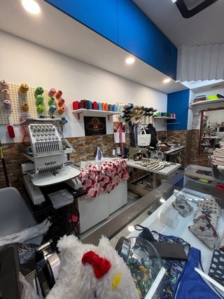 Traspaso tienda de Arreglo de ropa.