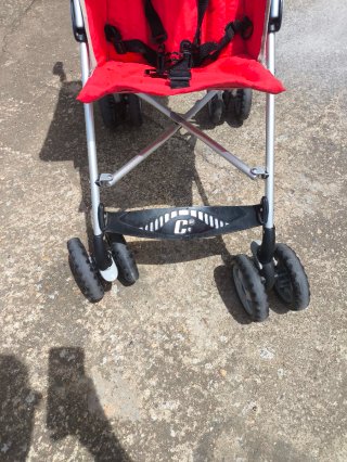 Silla de paseo Chicco roja tipo paraguas