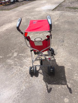 Silla de paseo Chicco roja tipo paraguas