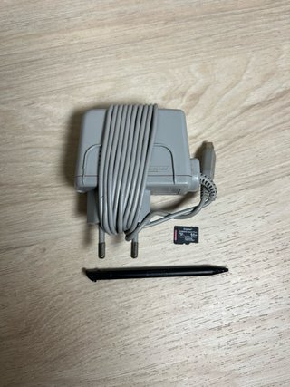 Nuova Nintendo 3DS XL Perfecta con scatola (64 GB)