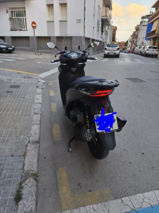 Honda SH 350 Sport Negra