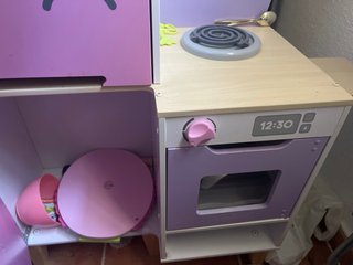 Cocinita de juguete con accesorios