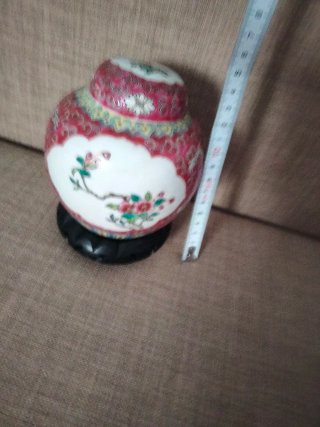Pequeño tibor vintage de exportación china.