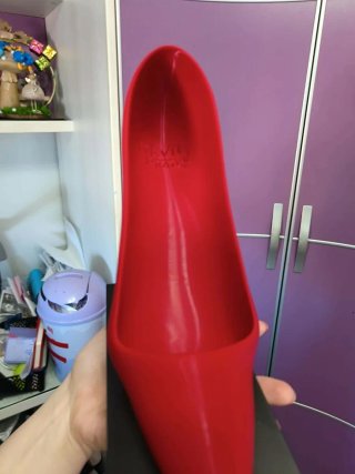El Diablo Viste de Prada 2 disney adorno figura