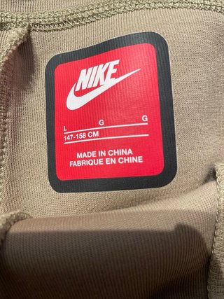 Chandal nike tech