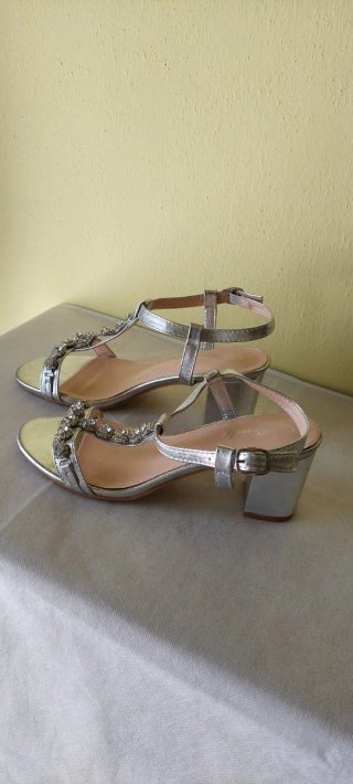 Sandali eleganti argento tacco 39