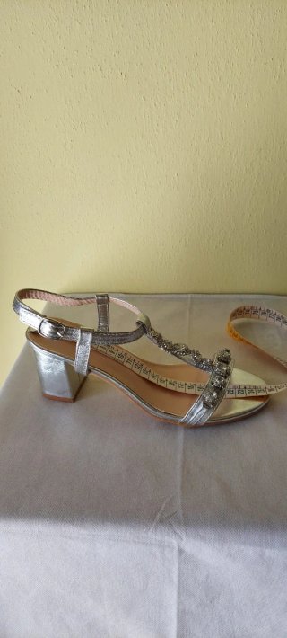 Sandali eleganti argento tacco 39