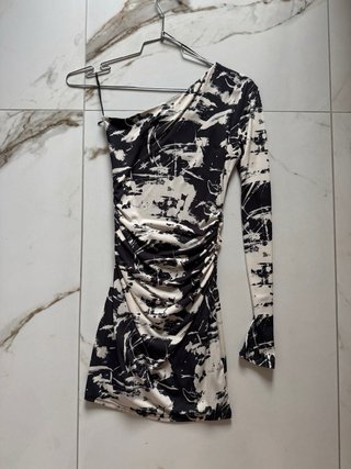 Vestito Zara monospalla fantasia bianco nero