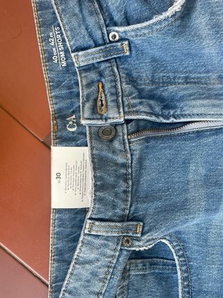 Pantalones cortos vaqueros C&A talla 40