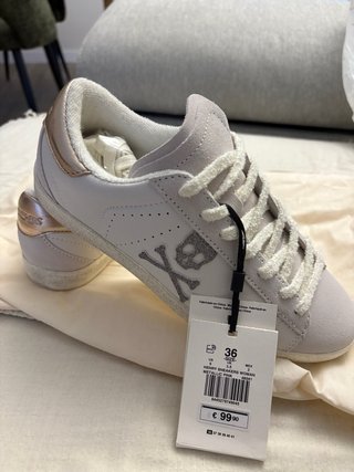 Deportivas Scalpers Talla 36 Blanco y Ocre