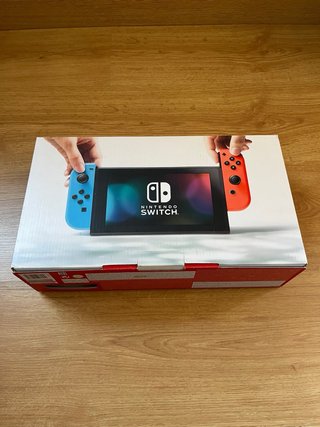 Nintendo Switch Completa Azul/Rojo + ACCESORIOS