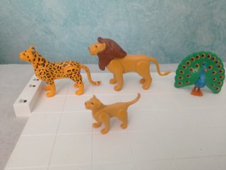 Playmobil Animales: León, Guepardo, Pavo Real HH