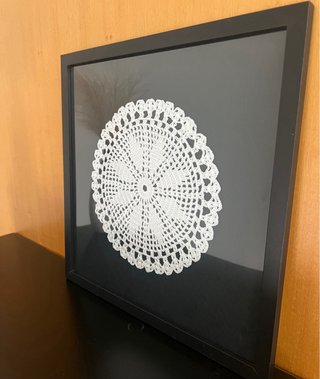 Quadro com peça em croché