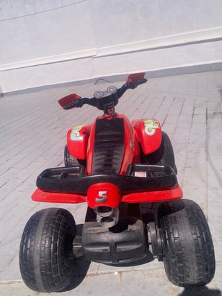 Quad eléctrico infantil rojo