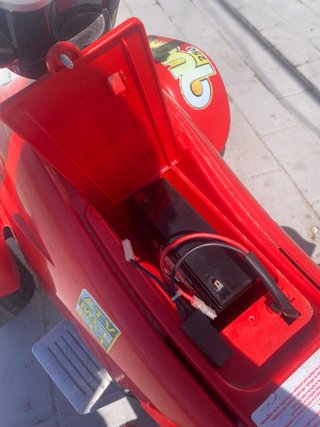 Quad eléctrico infantil rojo
