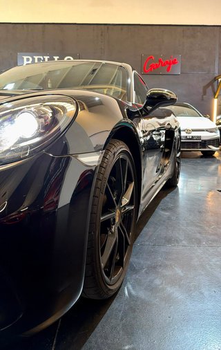 Porsche 718 Cayman 2021