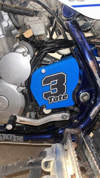 Tapa Piñón Suzuki LTZ 400 / Kawasaki KFX 400