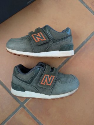 Zapatillas New Balance IV574PGO Talla 23,5
