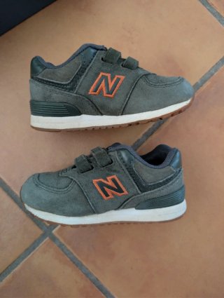 Zapatillas New Balance IV574PGO Talla 23,5