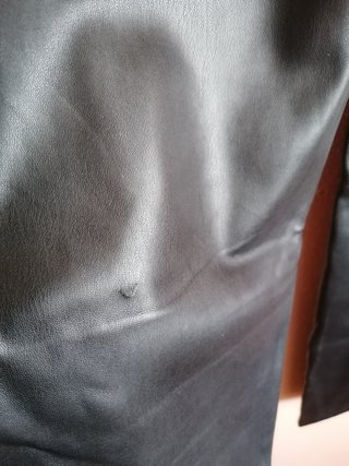 Pantalones negros efecto piel