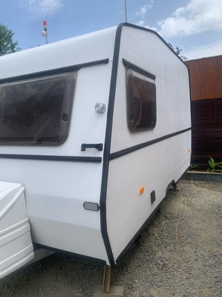Se vende caravana Roller jet 420