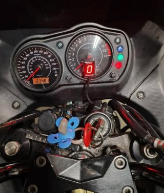Kawasaki ER6f Negra A2 Limitada en papeles
