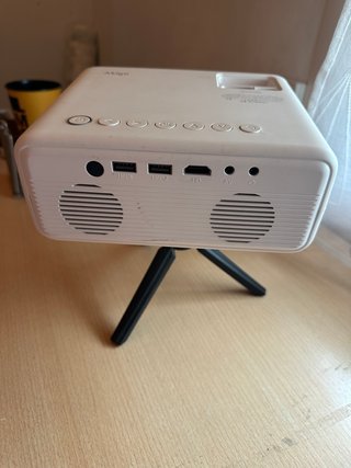Mini Proyector Akiyo Beige