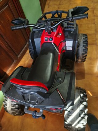 Quad infantil eléctrico