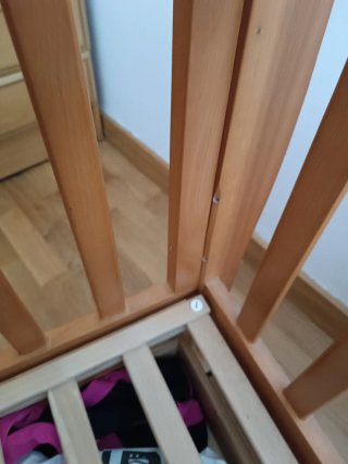 Cuna de madera para bebé