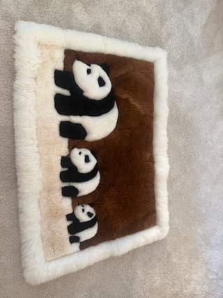 Alfombra Alpaca Mamá Panda Bebés Artesanía de Perú