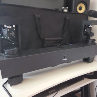 Eurolite LED Twin Scan Bar con mando
