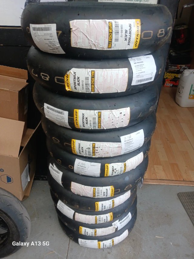 Dunlop Slick 1009012-  120/80-12